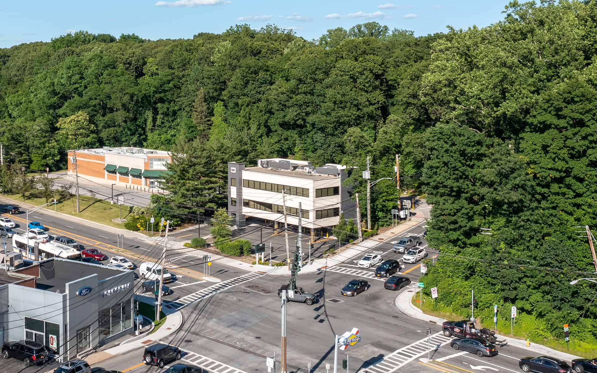 Aerial Street View of 800 Central Park Avenue, Scarsdale, NY