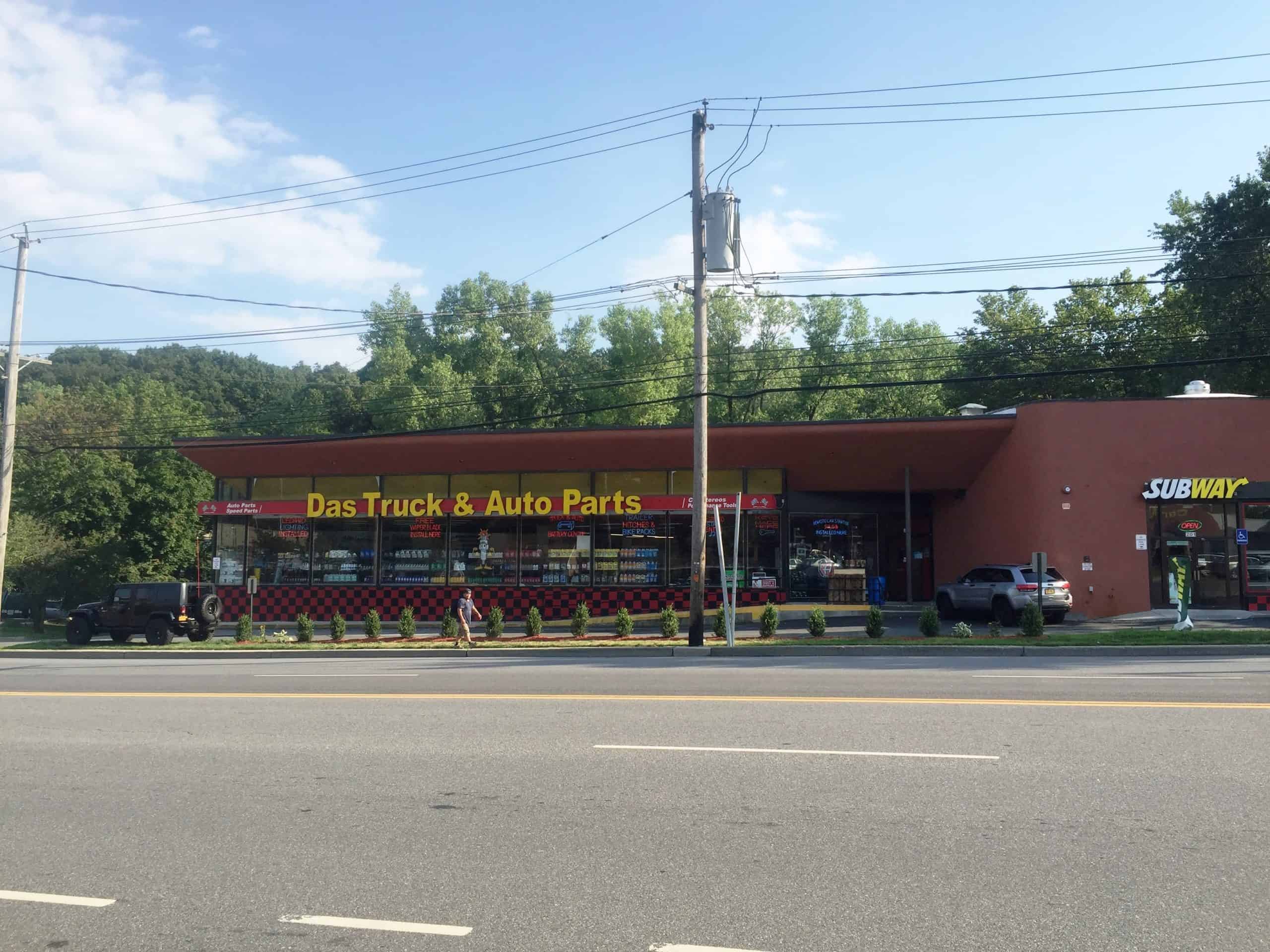 Das Truck & Auto Parts, 201 Tarrytown Rd, White Plains, NY 10607